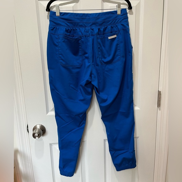 NWT Cherokee scrub pants - Picture 5 of 7